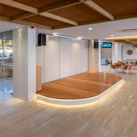 호텔 Ght Oasis Tossa & 또사데마르