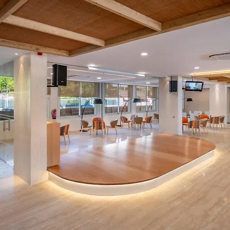 호텔 Ght Oasis Tossa & 또사데마르