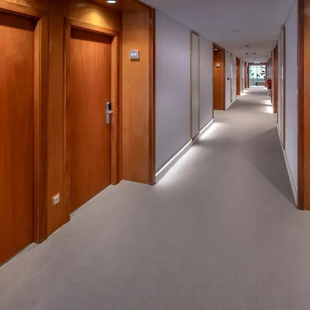 Otel Ght Oasis Tossa & 4*