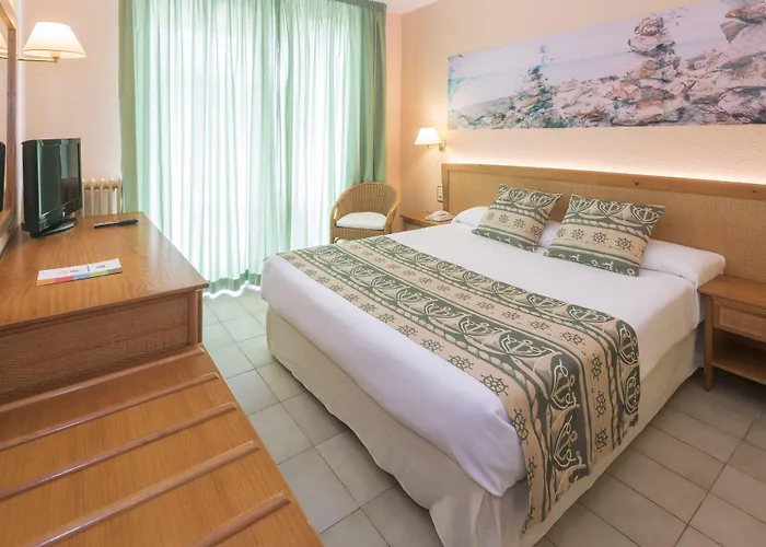 Hotel Ght Oasis Tossa & 4*