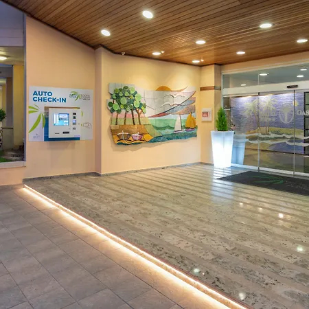 Otel Ght Oasis Tossa & 4*