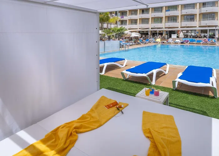 Ght Oasis Tossa & Отель