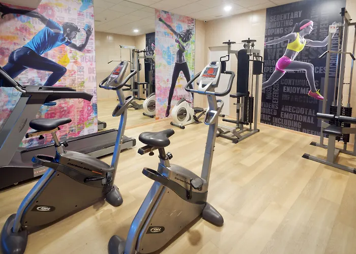 Ght Oasis Tossa & Отель