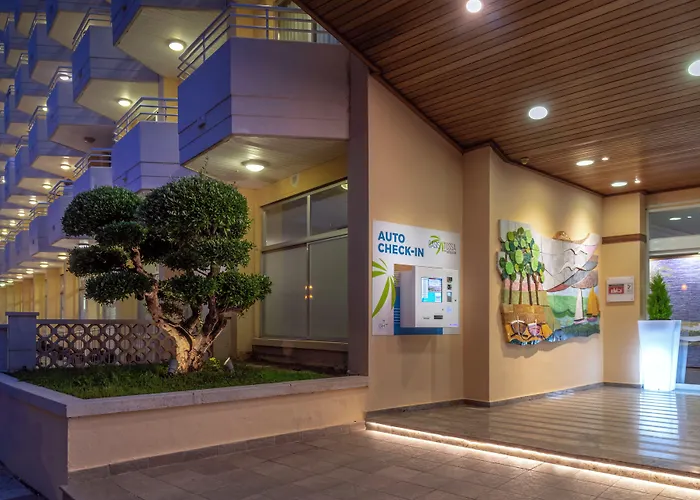 Hotel Ght Oasis Tossa & 4*