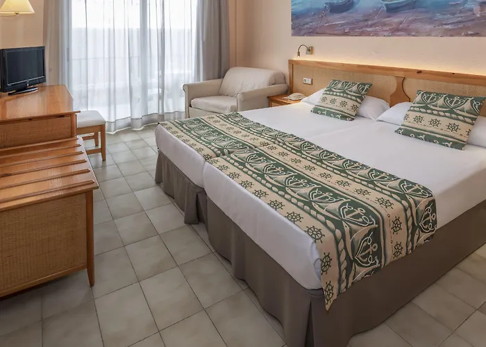 Отель Ght Oasis Tossa &