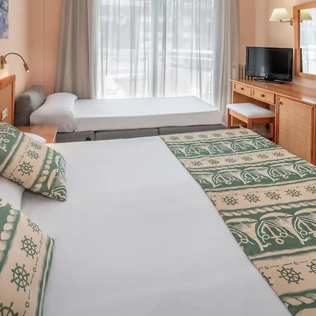 Otel Ght Oasis Tossa & 4*